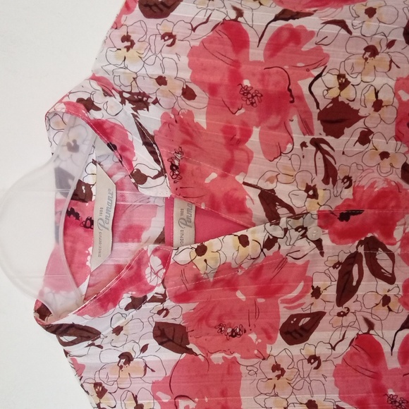 2 Piece Floral Blouse with Matching Tank - Picture 13 of 13